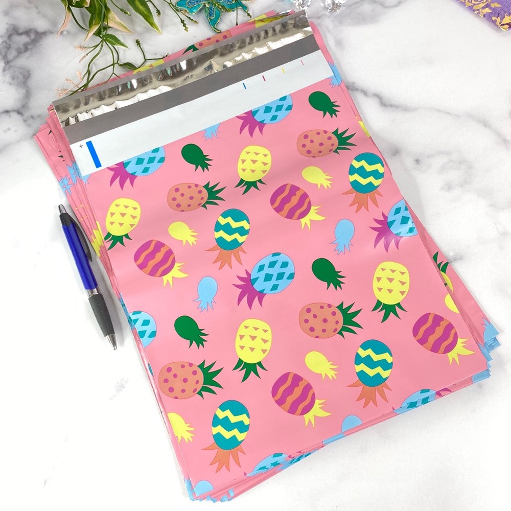 50 10X13 Crazy Pineapple Mailers Clearance - Picture 3 of 6